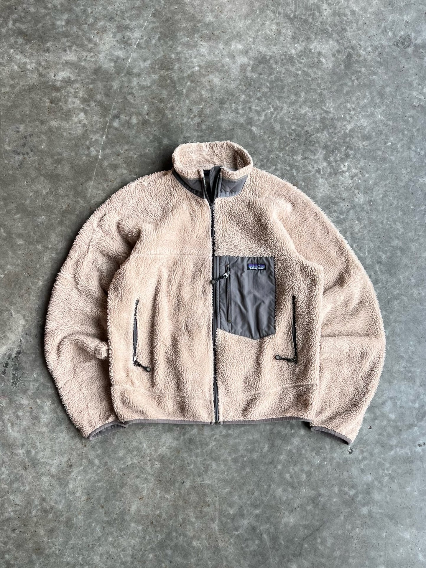 Vintage Tan Sherpa Patagonia Zip Up - M