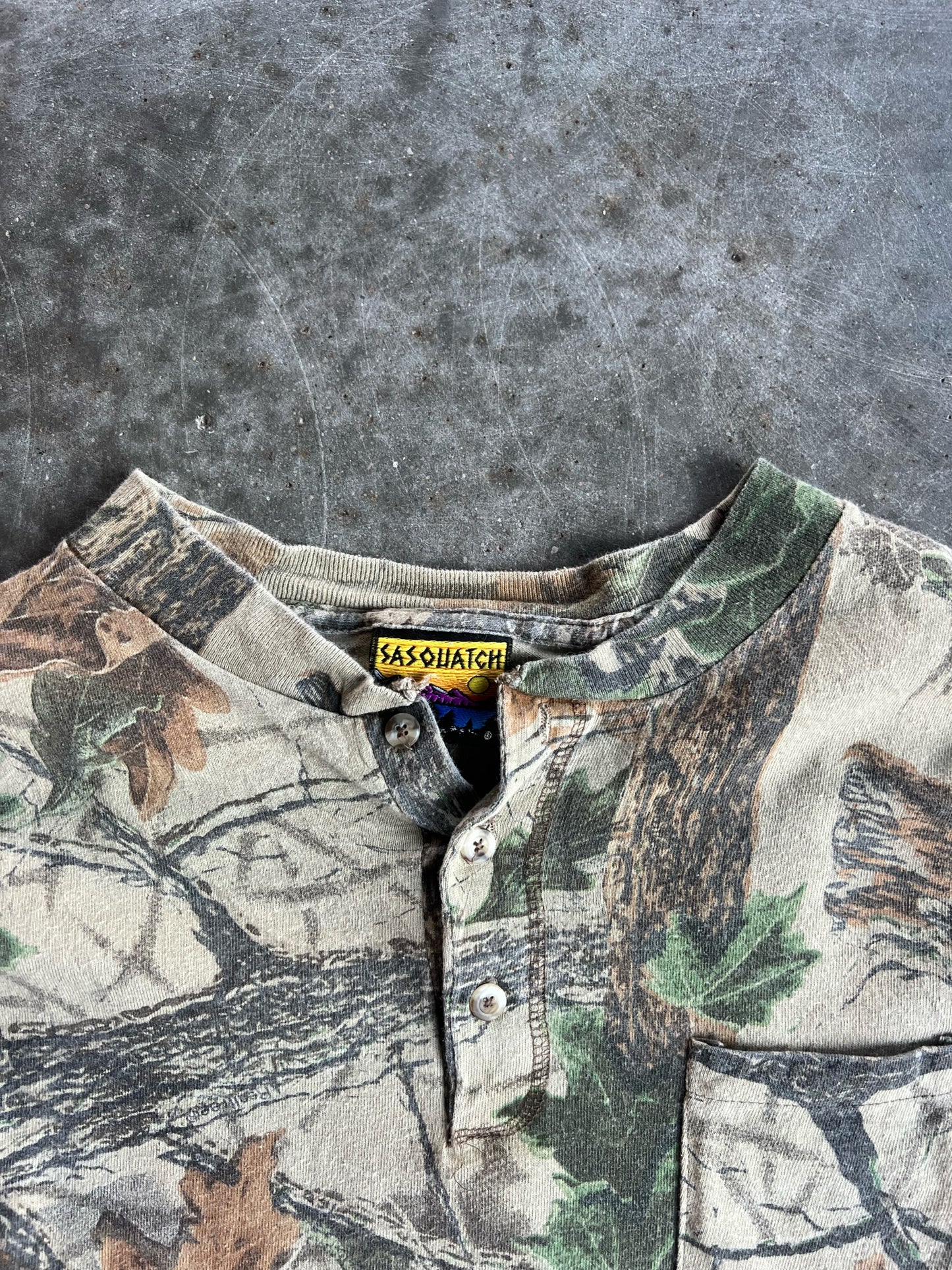 Vintage Faded Sasquatch Realtree Camo Long Sleeve Shirt - L