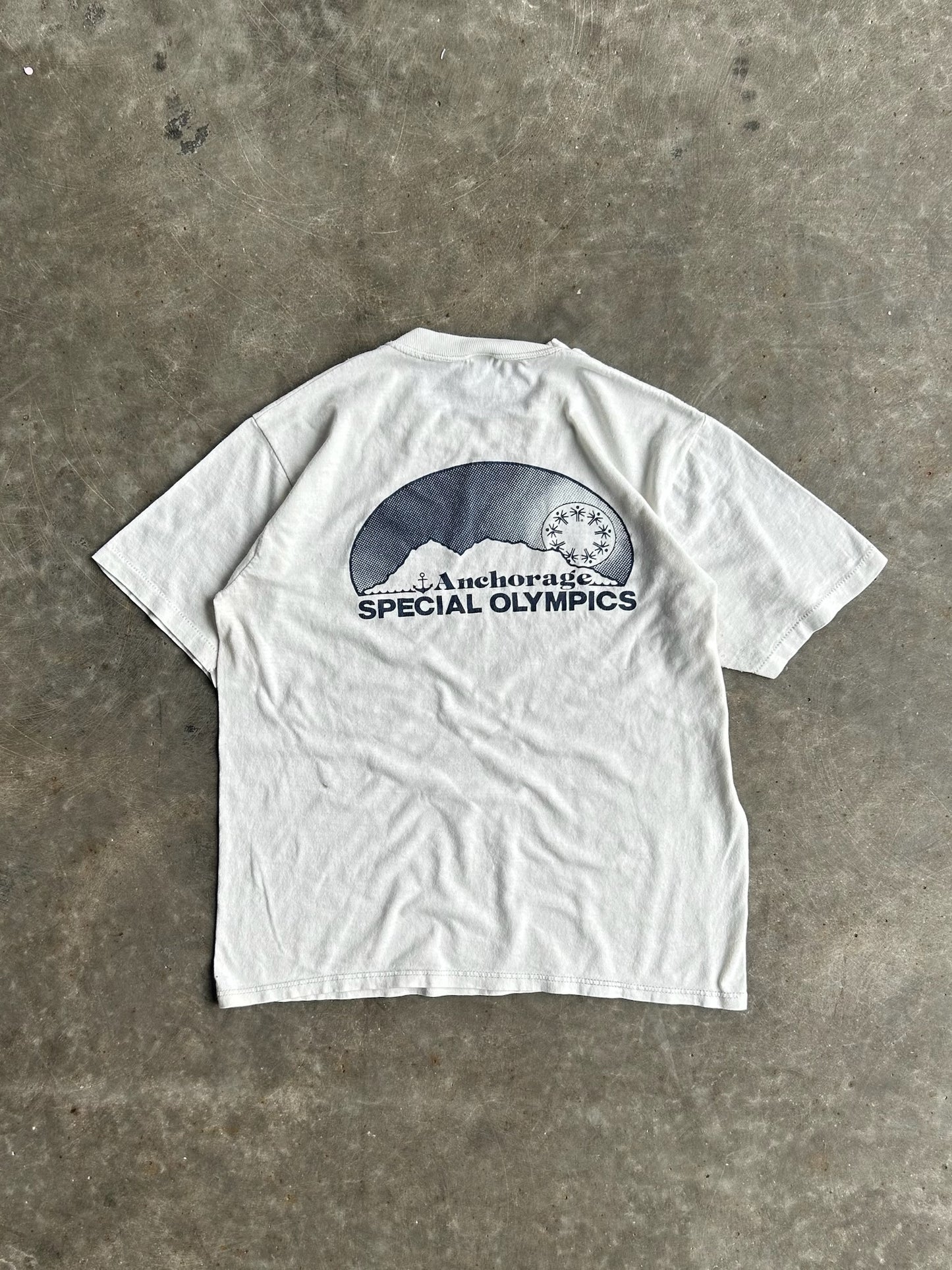 Vintage White Coach Anchorage Special Olympics Tee - M