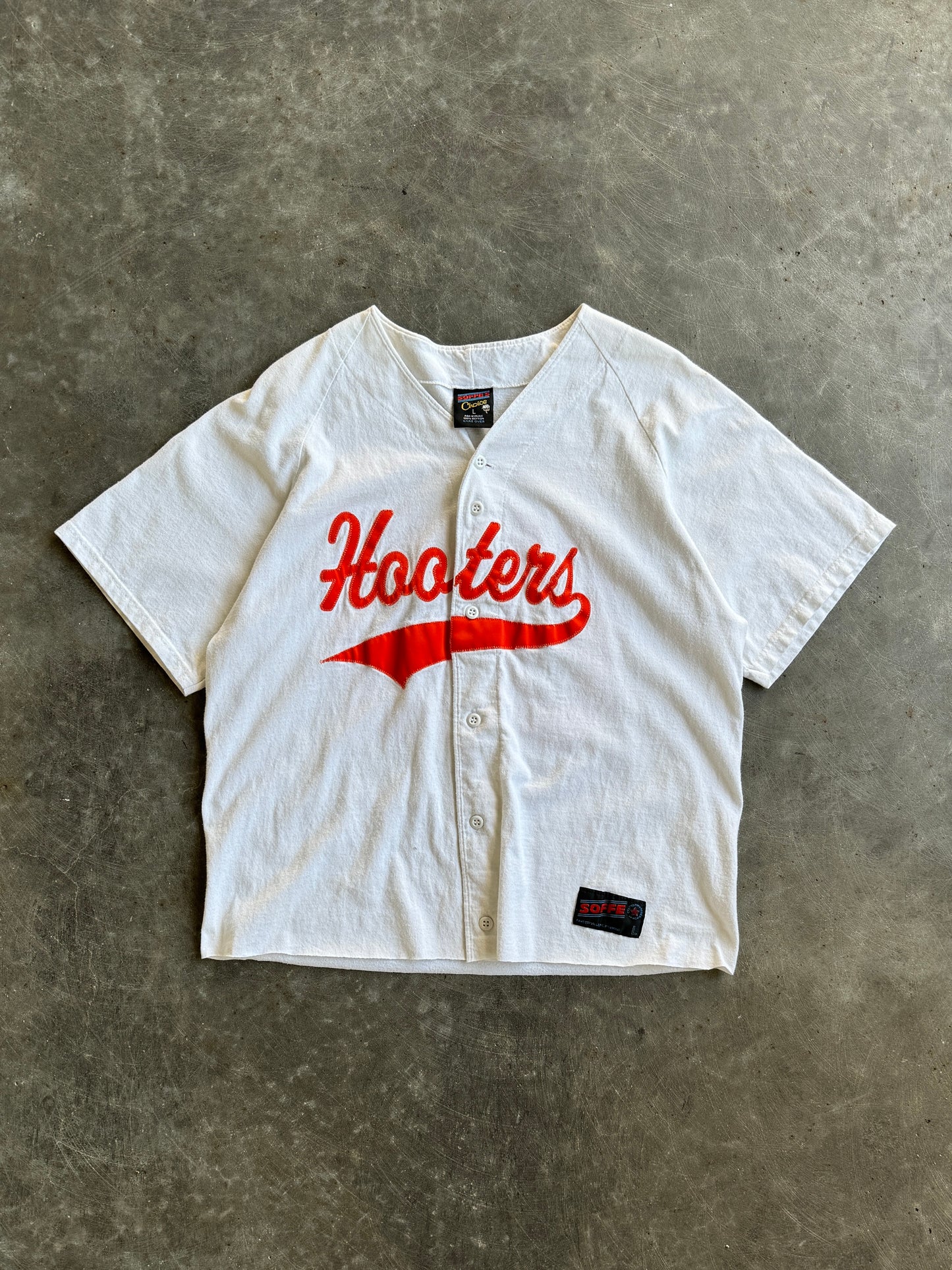 Vintage White Hooters Jersey - L