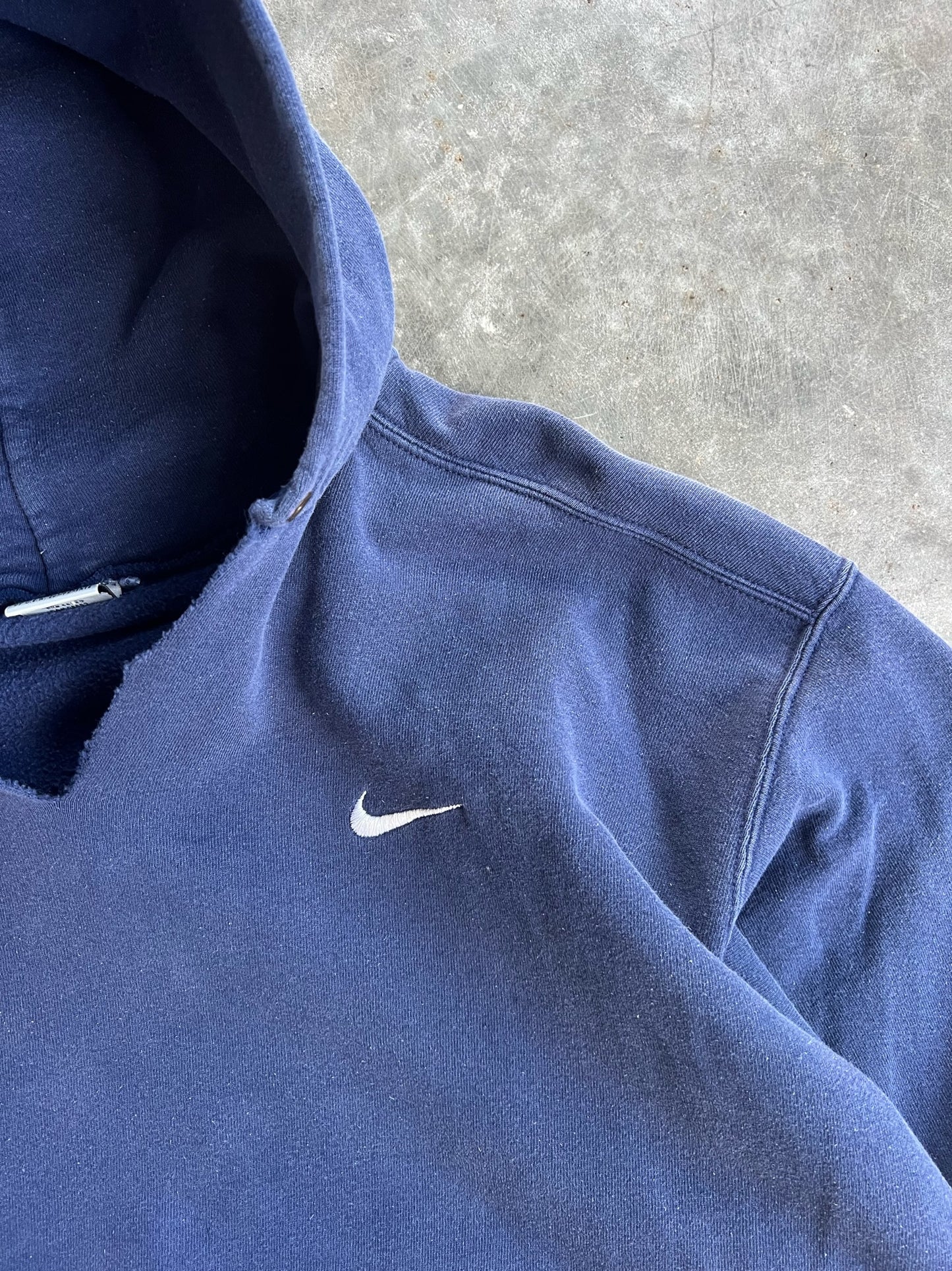 Vintage Navy Mini Nike Swoosh Hoodie - XL