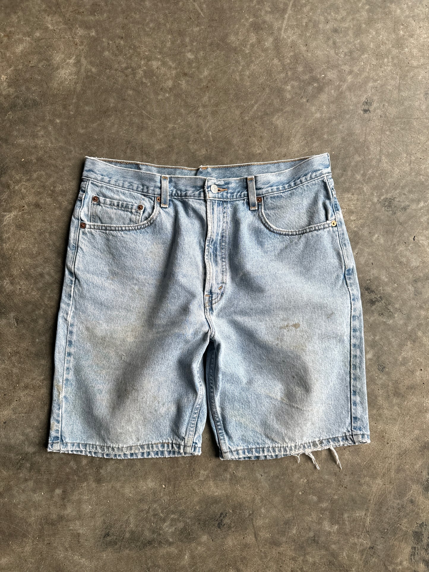 Vintage Levi's 505 Lightwash Stained Denim Shorts - 36