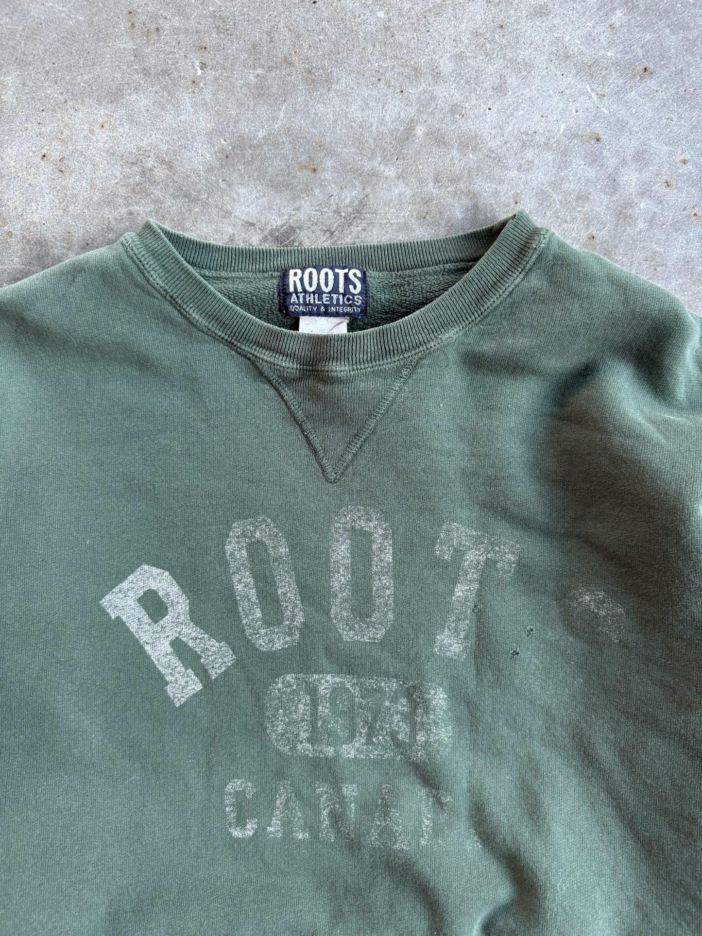 Vintage Roots Athletics Faded Green Crew - L