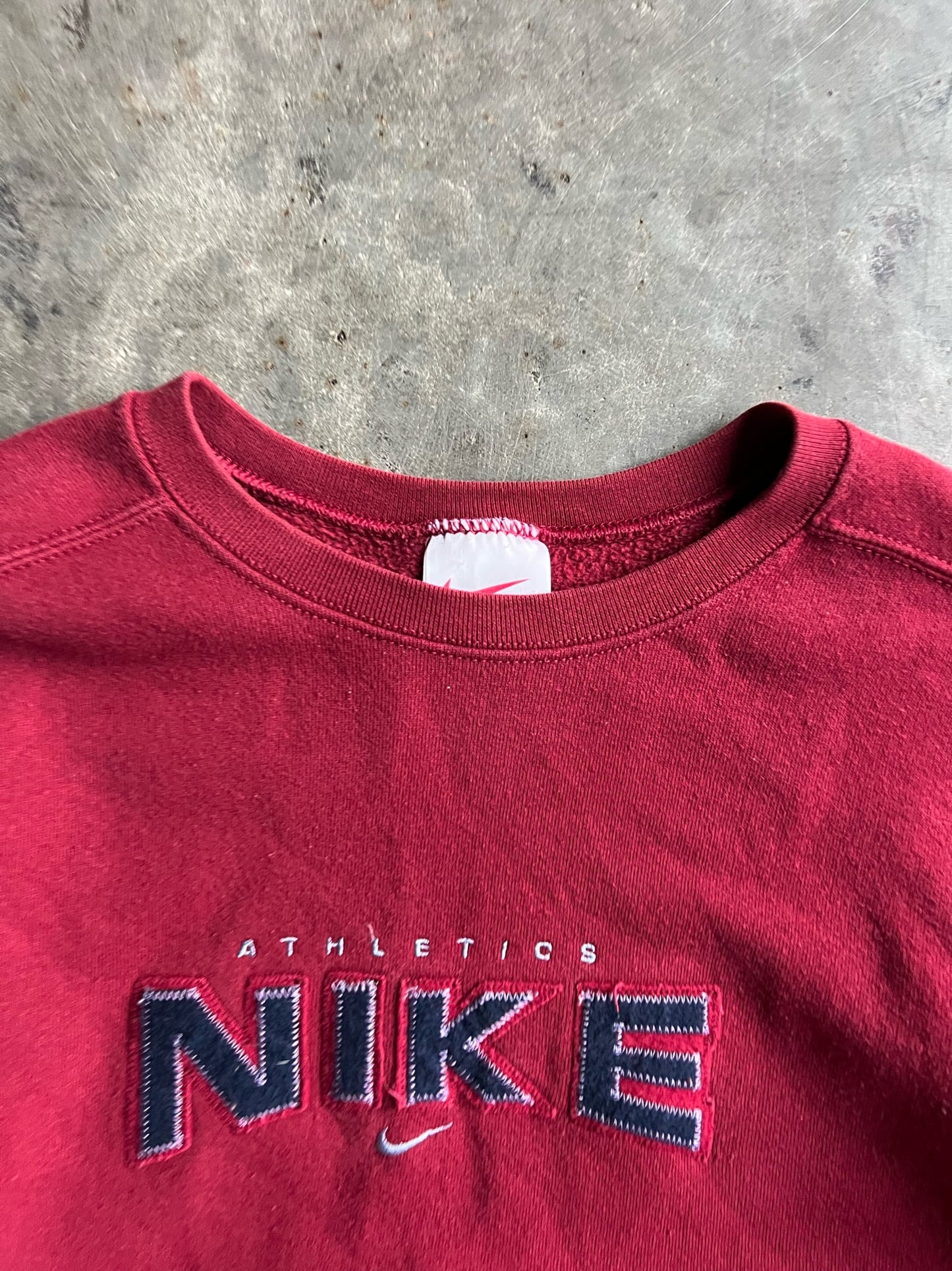 Vintage Maroon Nike Athletics Crew - M