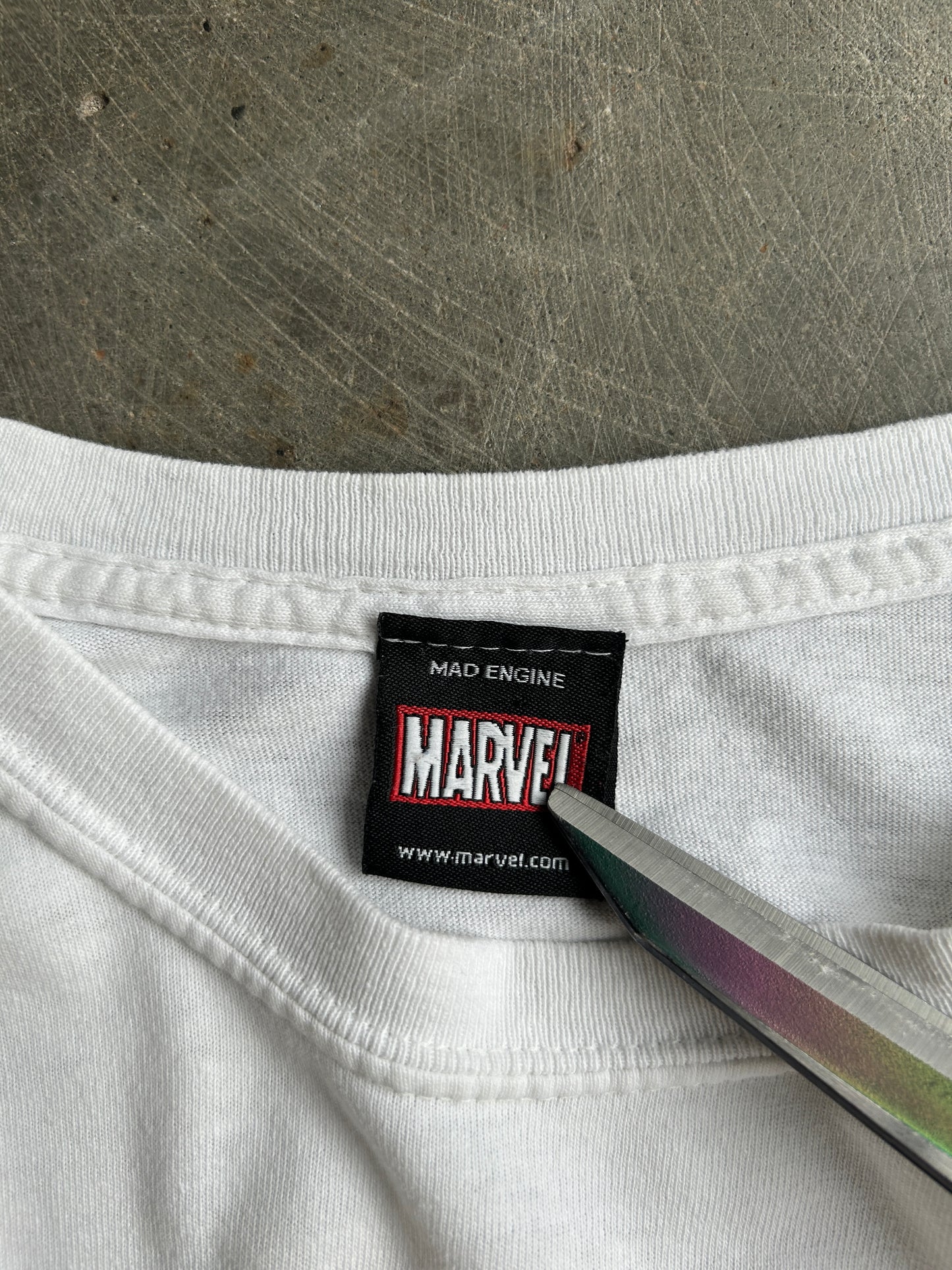 Vintage Avengers Assemble Cropped Tee - XL