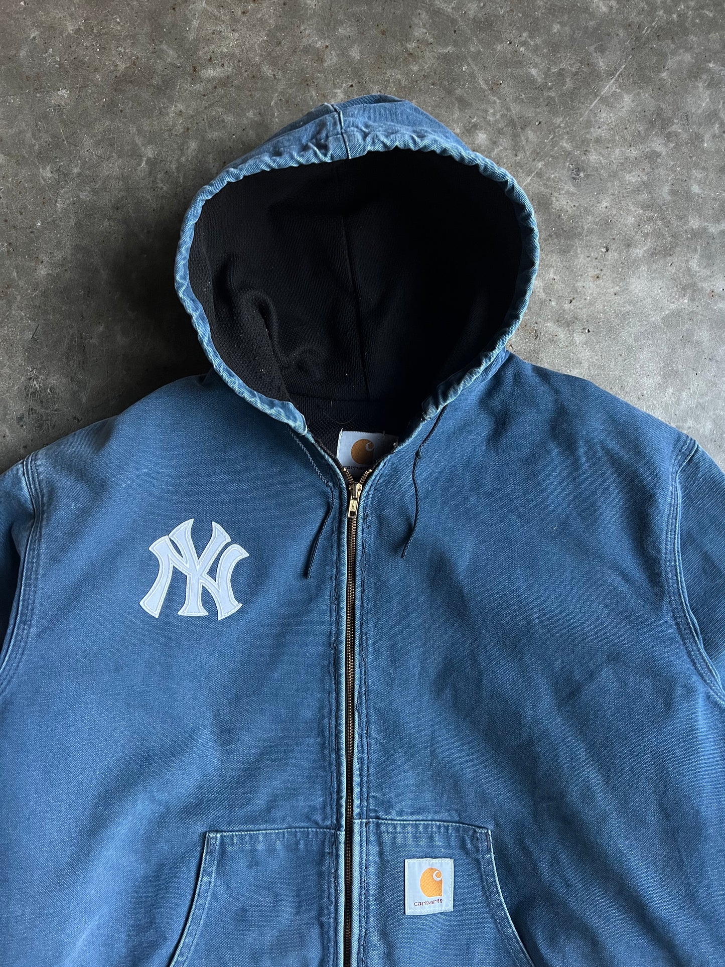 Vintage Navy Hooded Yankees Carhartt Jacket - XL