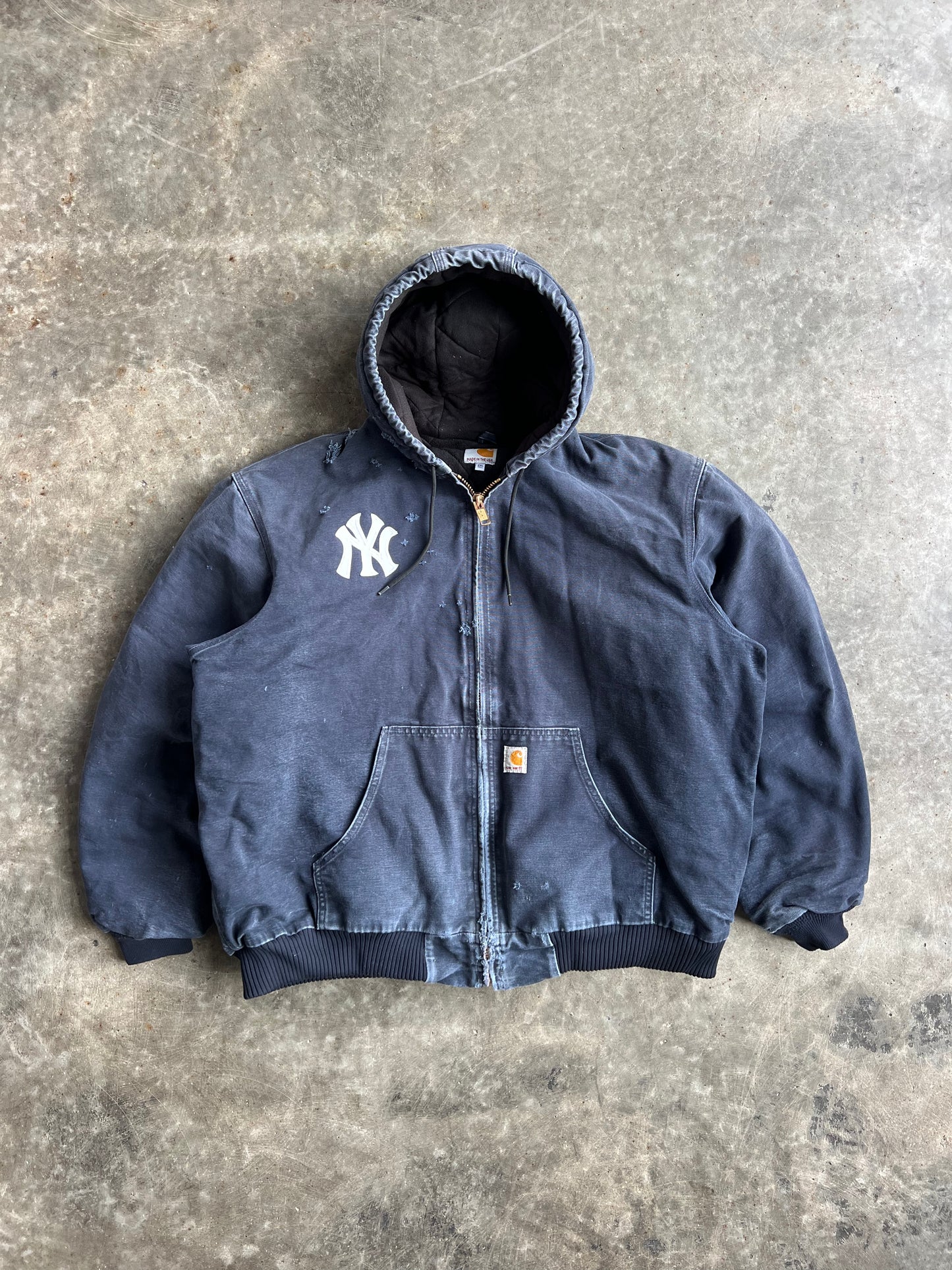 Vintage Navy Yankees Hooded Carhartt Jacket - XXL