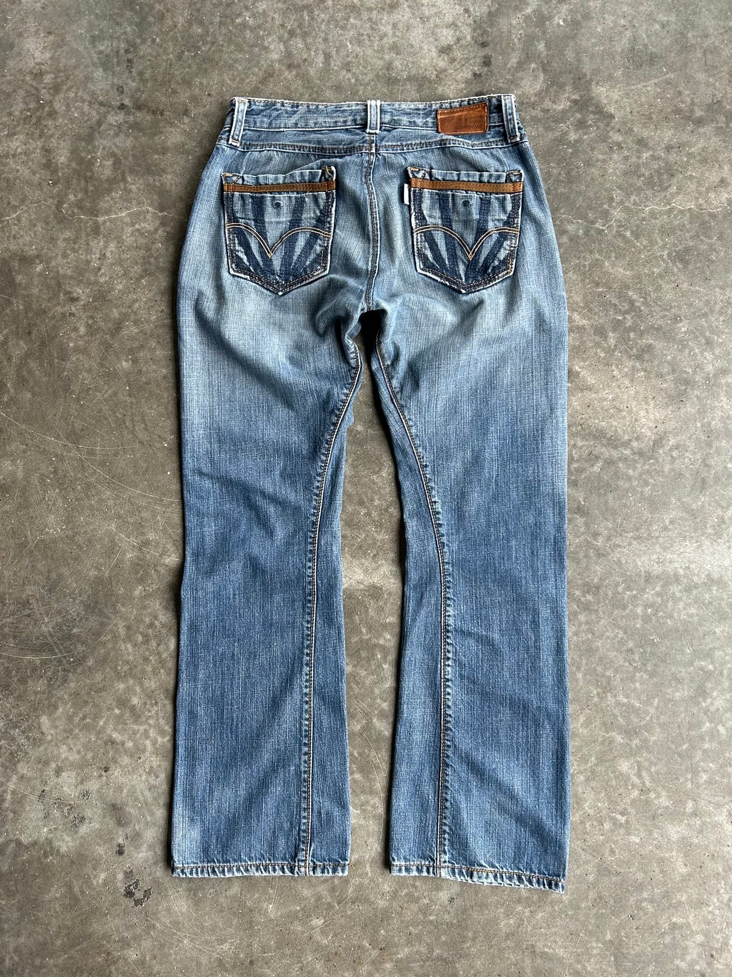 Vintage Silver Tab Levi’s Flare Jeans - 32