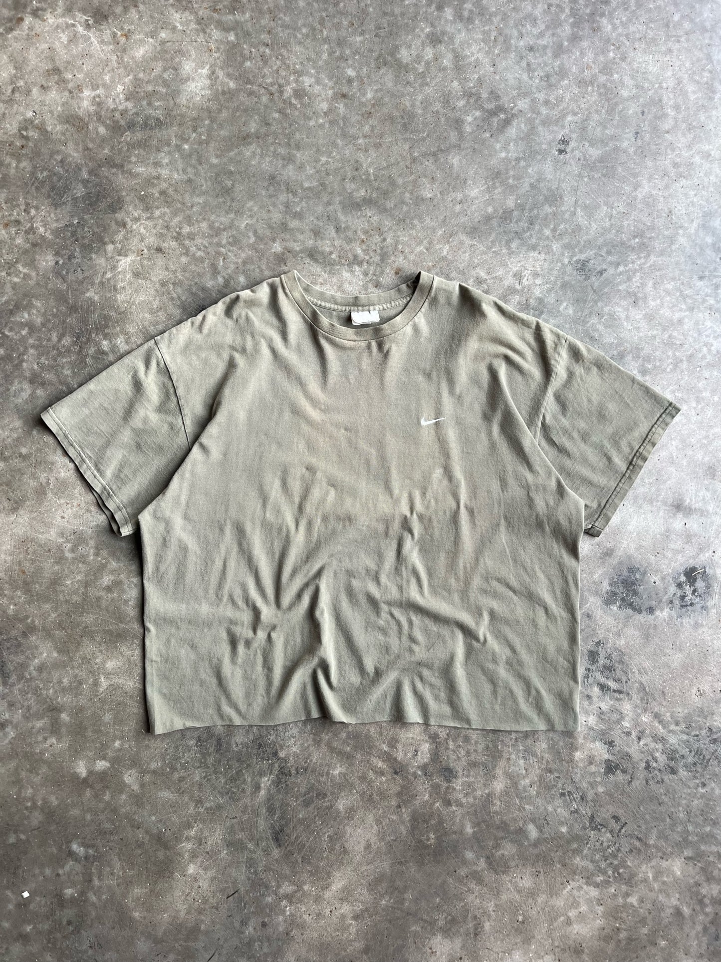 Vintage Olive Green Cropped Nike Shirt - XL