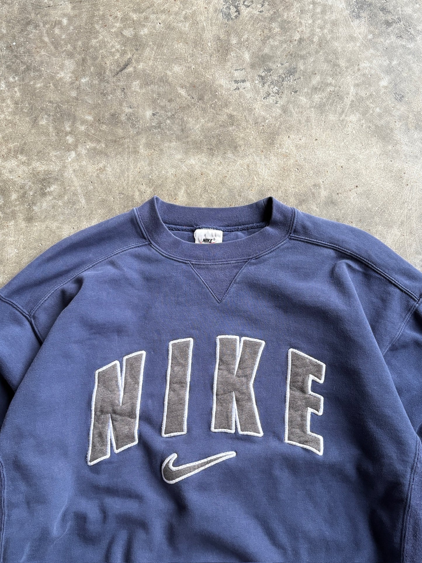 Vintage 90s Navy Nike Crew - M