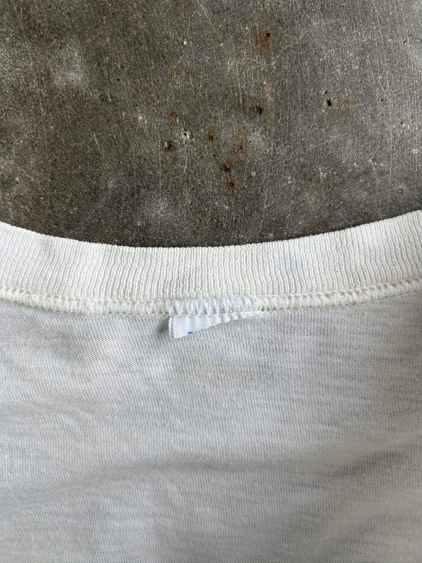 Vintage Cropped Russell Athletic Shirt - XL