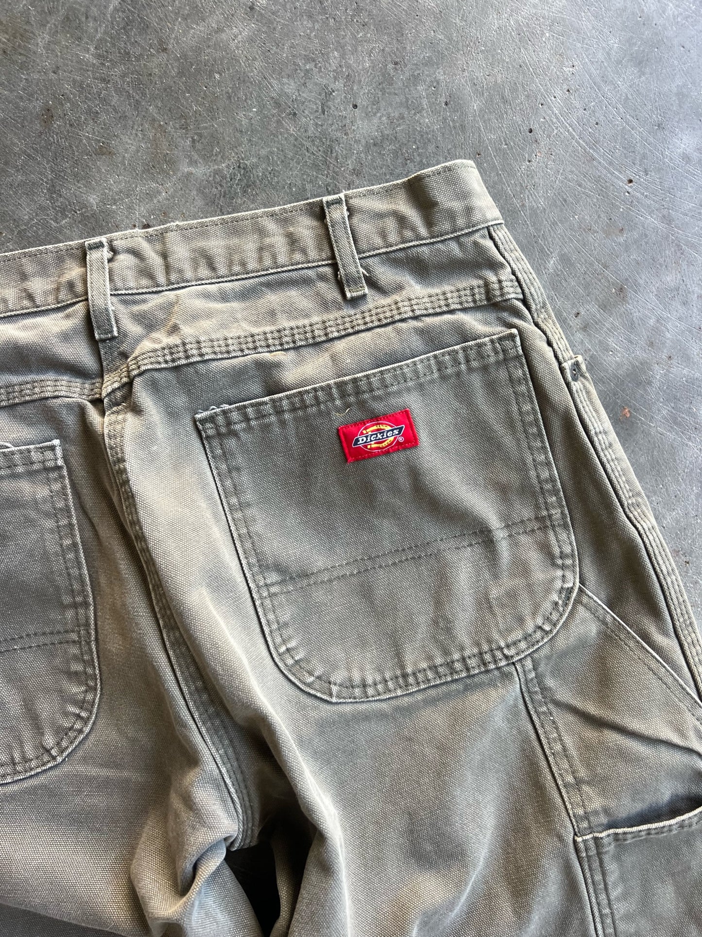 Vintage Army Green Dickies Carpenter Pants - 32