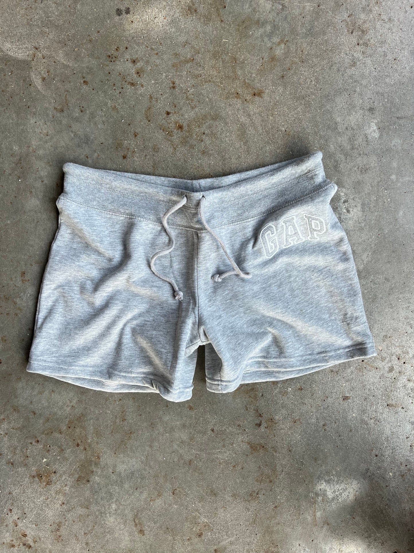 Reworked GAP Shorts - M